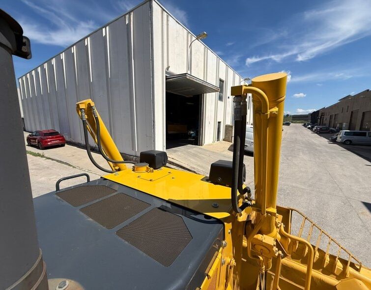 KOMATSU D155 AX-7 ***BRAND NEW***